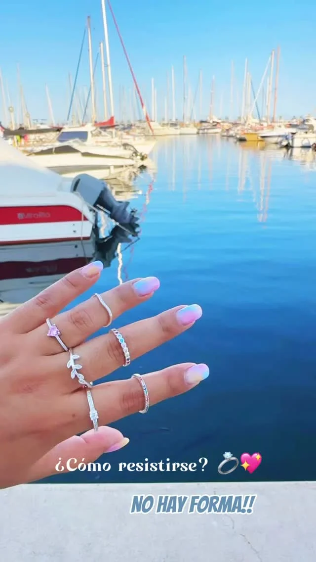 Instagram post from urpishop. This post is in position 0.